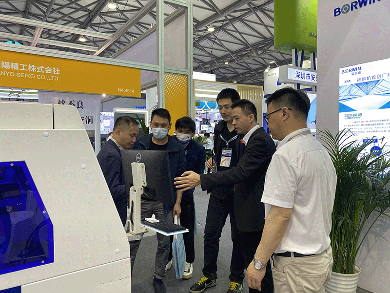 客戶觀看首件 客戶觀看首件